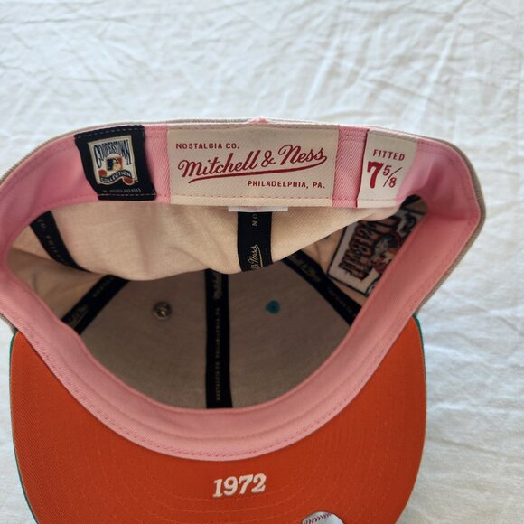 Topps Lids x Mitchell & Ness Toronto Blue Jays Fitted 7 5/8 Baseball Hat - Picture 6 of 6